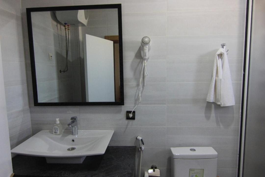 Turkuaz Residence Hotel Istanbul Bagian luar foto