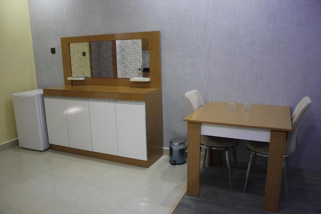 Turkuaz Residence Hotel Istanbul Bagian luar foto