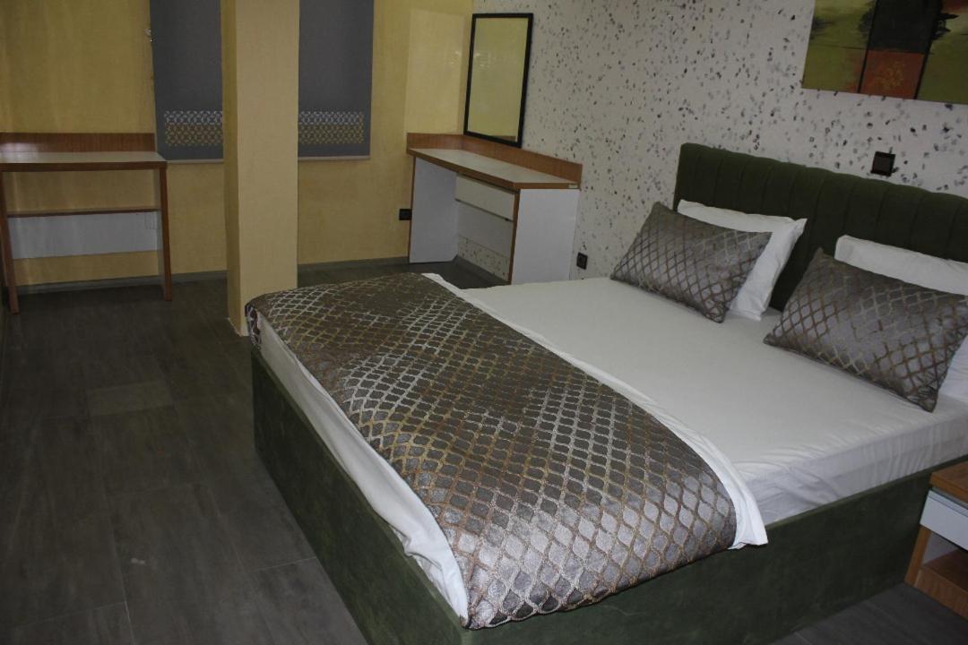 Turkuaz Residence Hotel Istanbul Bagian luar foto